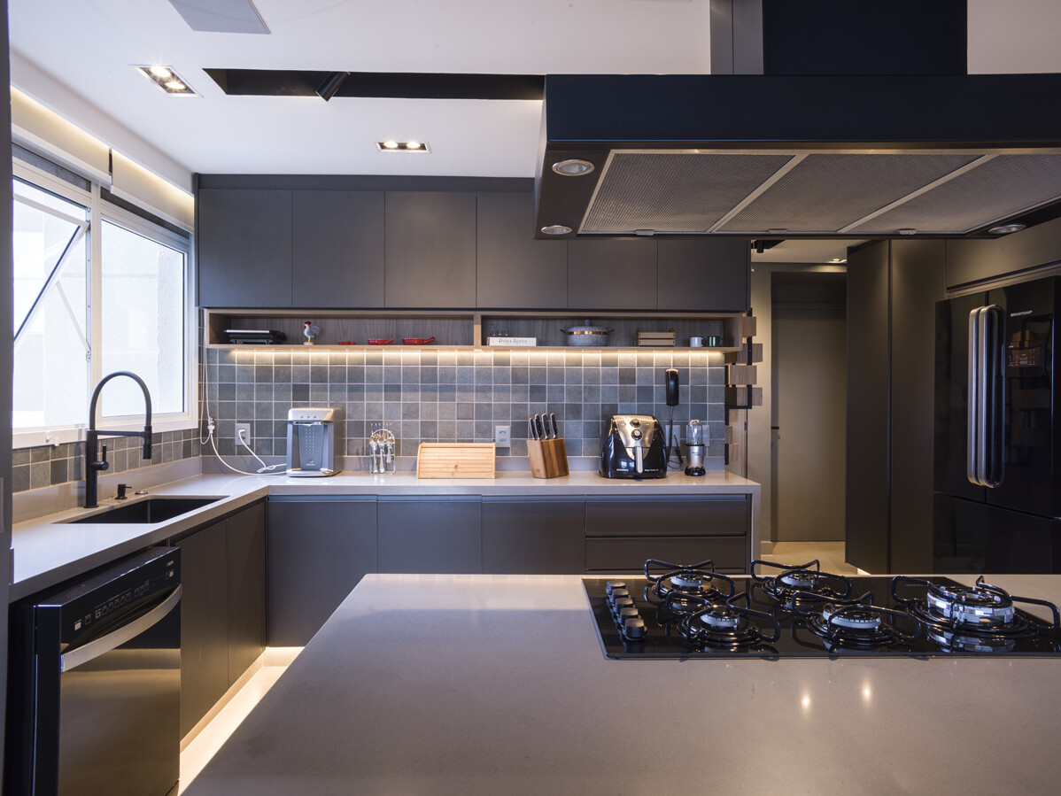 Projeto de arquitetura e interiores para apartamento de 176m²